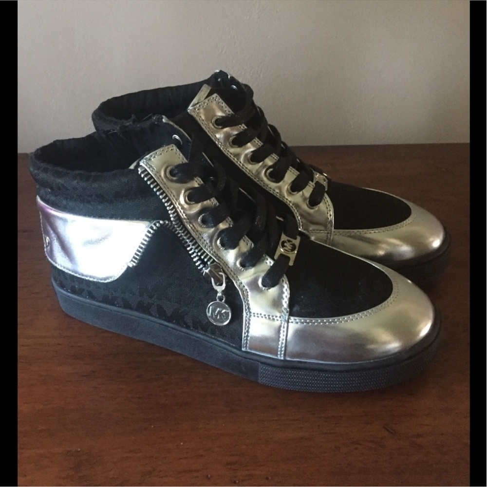 Michael Kors "Katiya Y" Chrome High Top Sneakers Kids Size 9